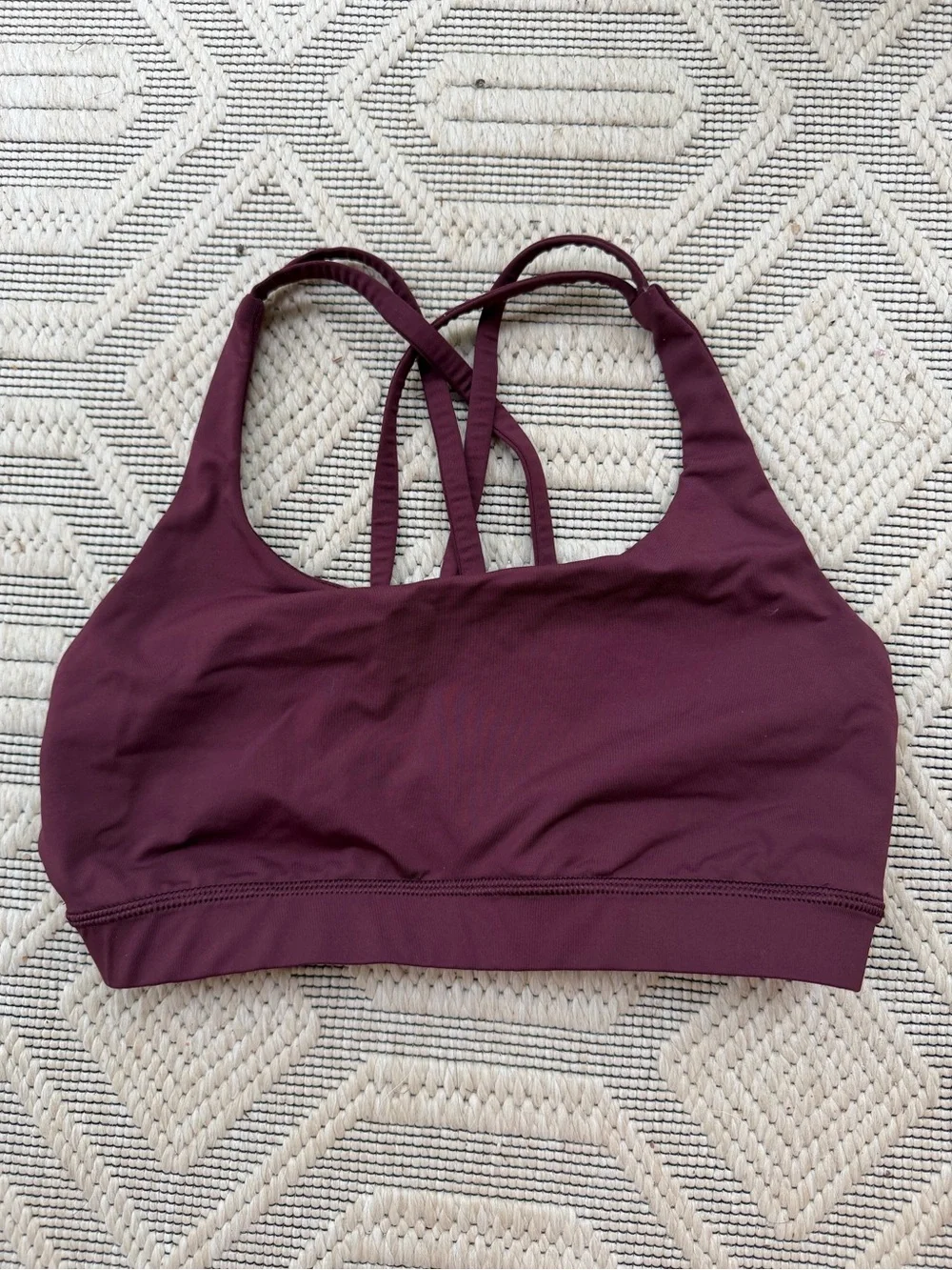 lululemon athletica Energy Bra Maroon Sports Bra size 6